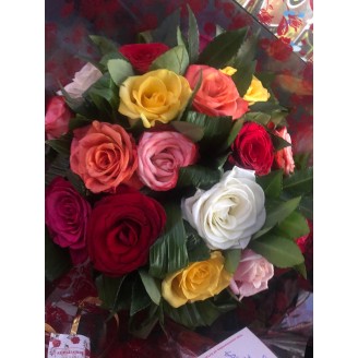 Bouquet mixte de 15 roses