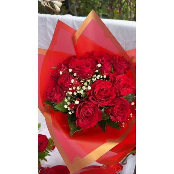 Bouquet de 12 roses